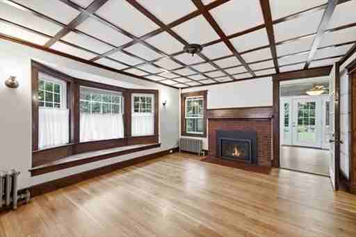 24 Hildreth Street - Photo 5 of 34