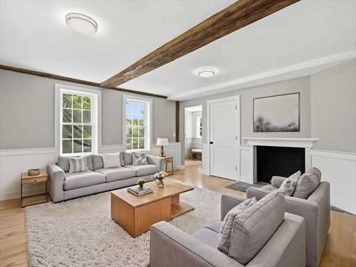 164 Main Street #B - Photo 5 of 26