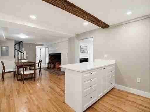 164 Main Street #B - Photo 6 of 26
