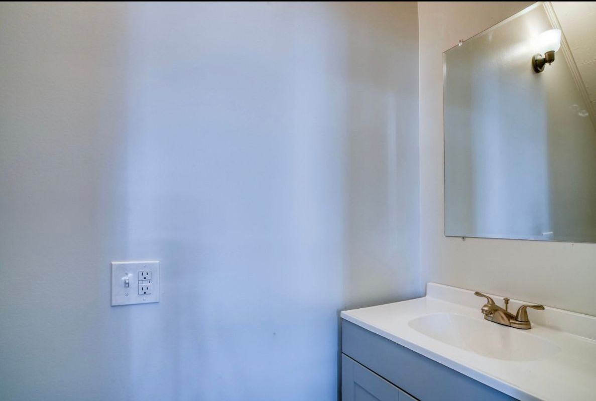 125 Hammond St ##B - Photo 5 of 17