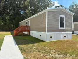 featured image of 2621 Jeffersonville Rd #14