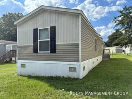 featured image of 2621 Jeffersonville Rd #106