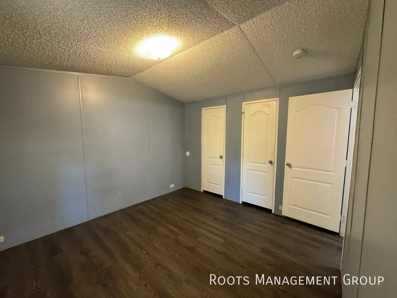 1325 N Franklin St #219 - Photo 6 of 27