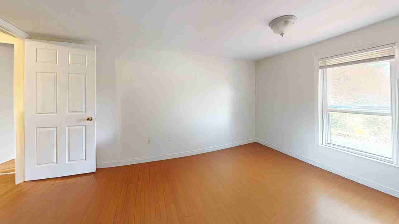 56 N Winchester St - Photo 3 of 6