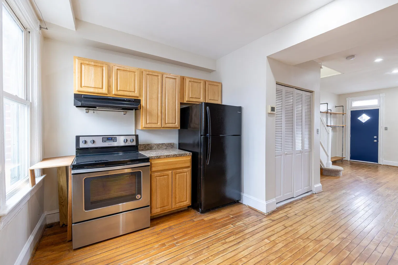 819 W Virginia Ave Ne - Photo 7 of 18
