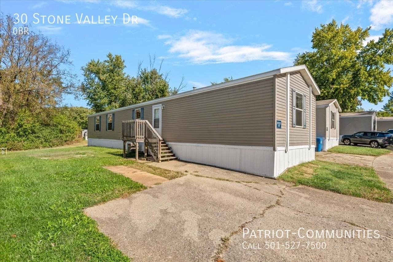 30 Stone Valley Dr - Photo 2 of 38