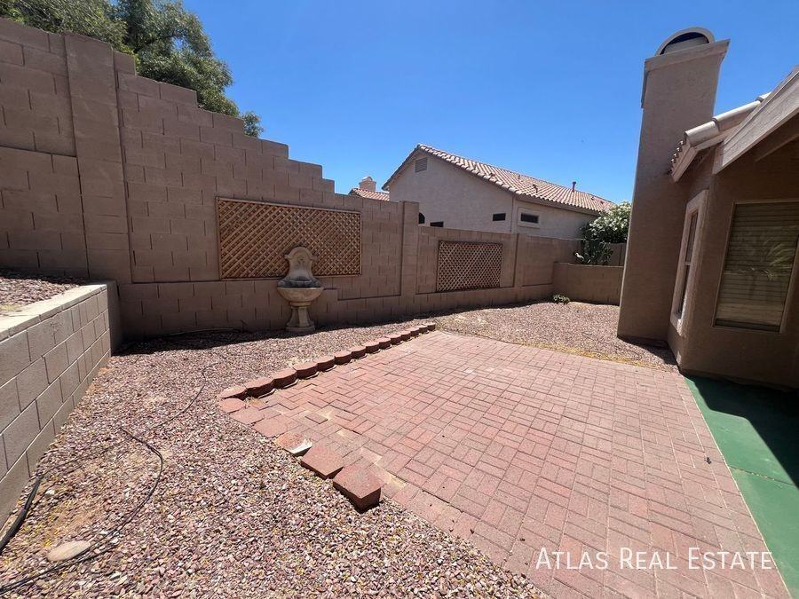 12152 N Makayla Canyon Ln - Photo 2 of 30