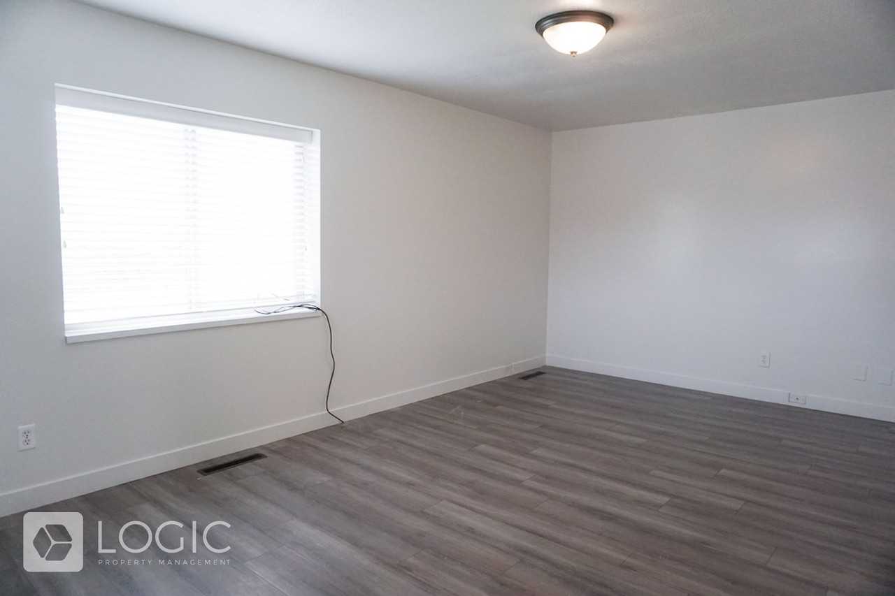 4332 Adams Ave #1 - Photo 2 of 11