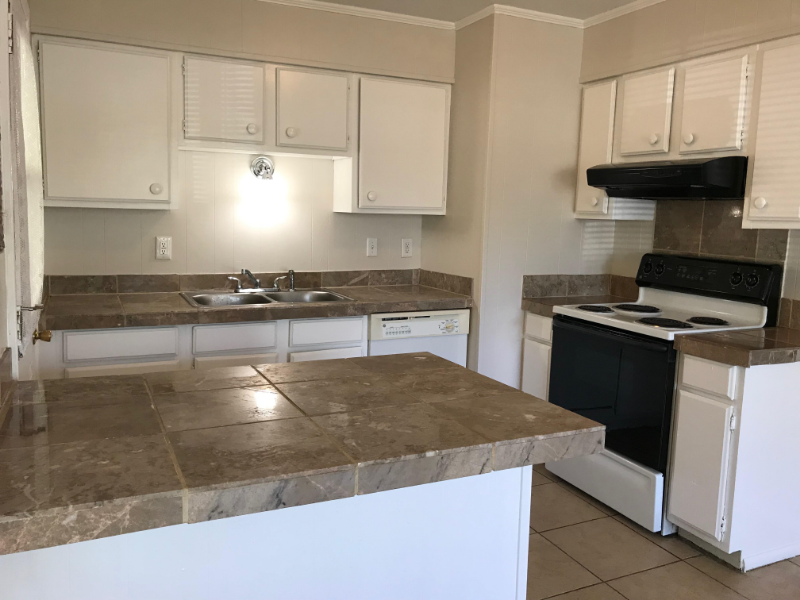 15620 Anderson Dr - Photo 5 of 19