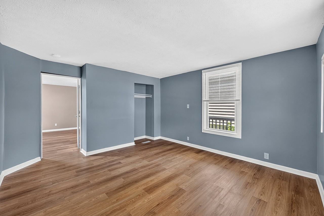 2787 Montana Ave - Photo 7 of 27