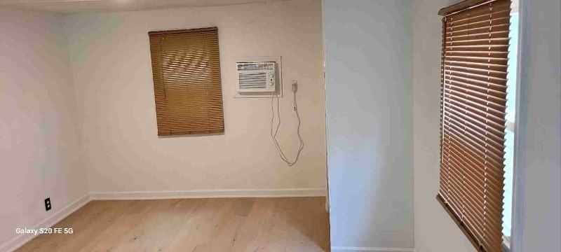 205/437 Holt Ave #14 - Photo 6 of 7