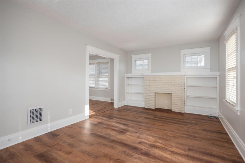 262 Sterling Ave #2UPPER - Photo 5 of 16