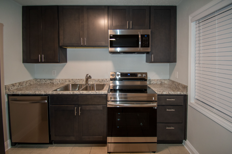 5094 J E L Dr #11 - Photo 2 of 8