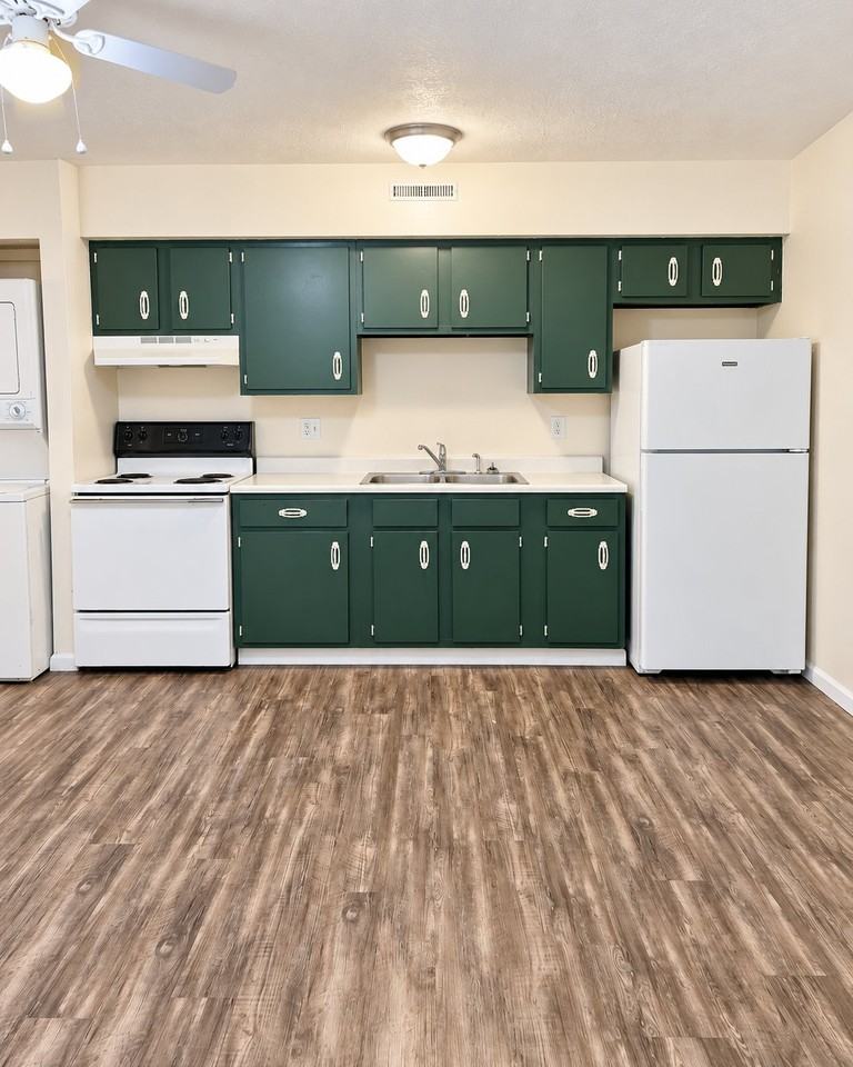 1725 Watson Rd #A - Photo 2 of 12