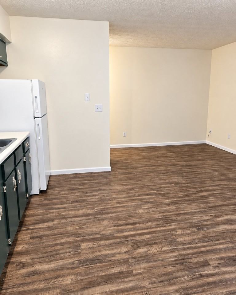 1725 Watson Rd #A - Photo 3 of 12