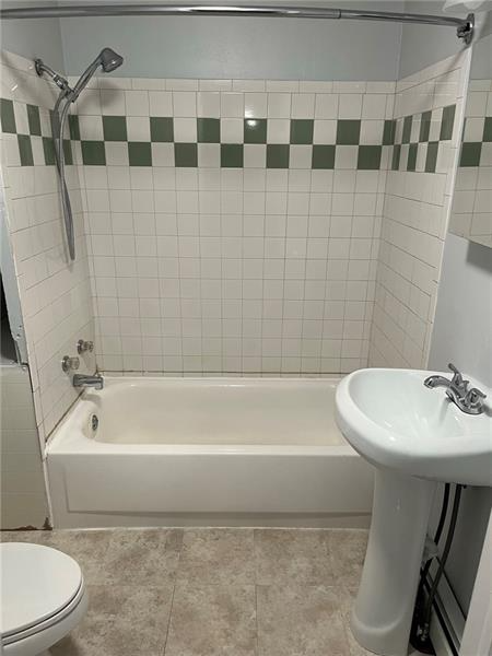 504 North Ave #4 - Photo 7 of 20