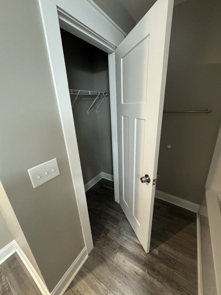 602 Fondel Ln #B - Photo 5 of 8