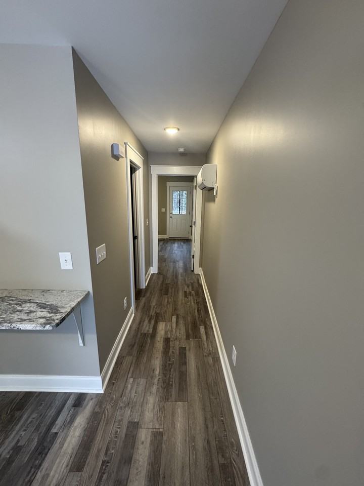 602 Fondel Ln #B - Photo 7 of 8