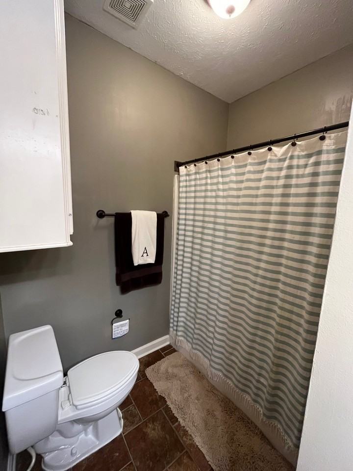 129 Chestnut Dr - Photo 7 of 19