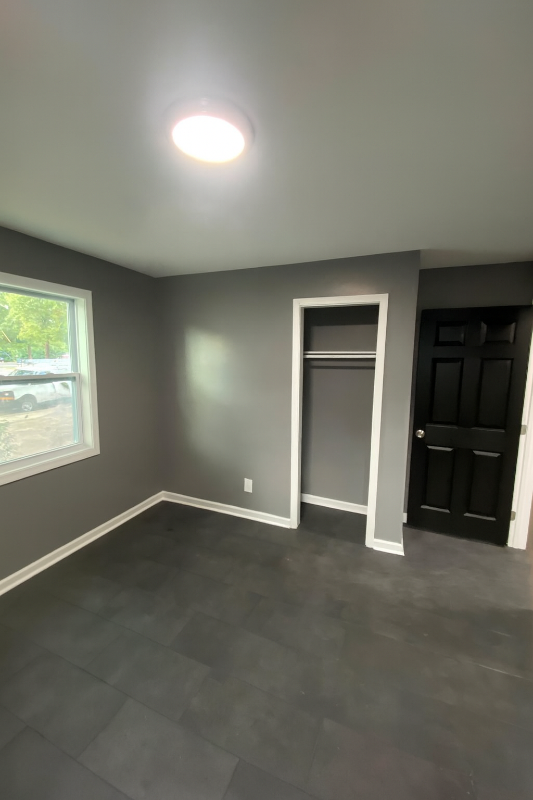 1496 Dunmoor Rd - Photo 4 of 20