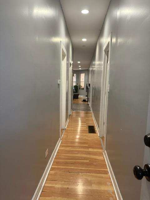 1049 N Monticello Ave #1 - Photo 3 of 5