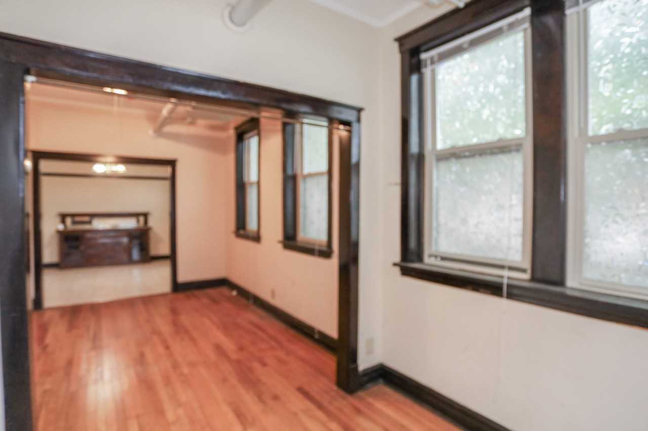 4449 N Damen Ave #G - Photo 2 of 9