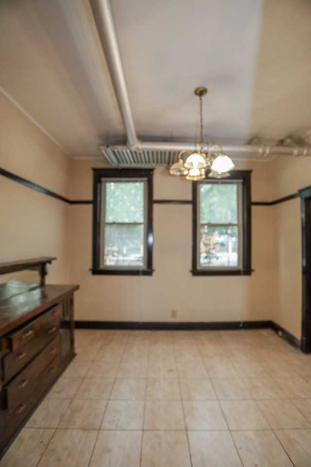4449 N Damen Ave #G - Photo 5 of 9