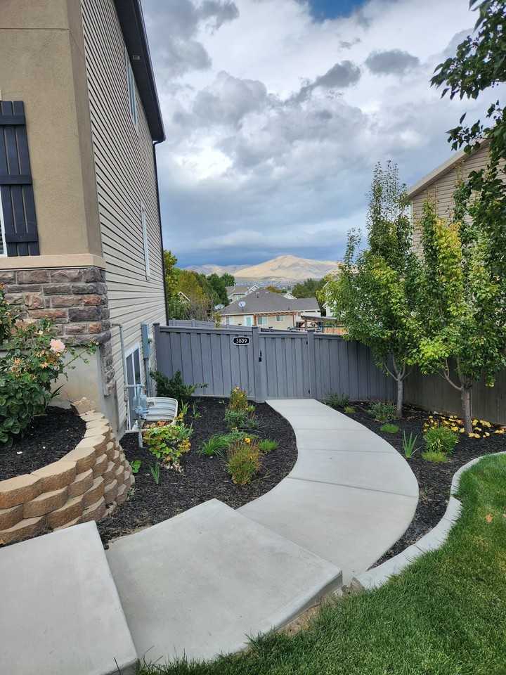 3809 E Wyatt Earp Ave - Photo 2 of 7