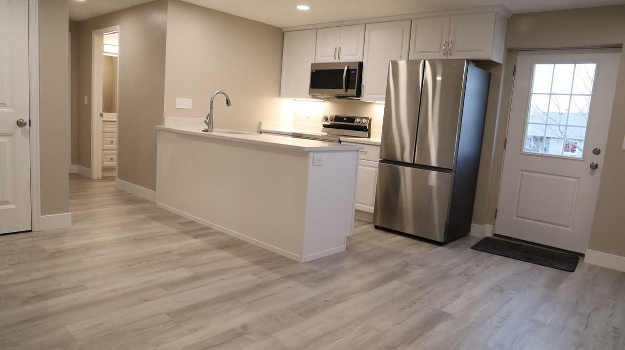 3809 E Wyatt Earp Ave - Photo 3 of 7