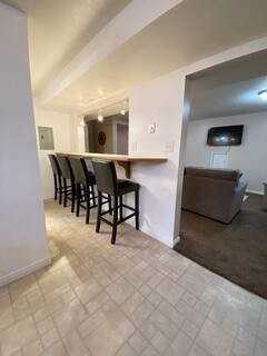 715 Healy St - Photo 6 of 7