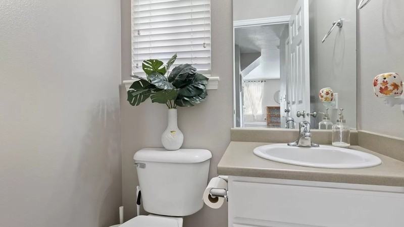 597 Sw #53 - Photo 5 of 16
