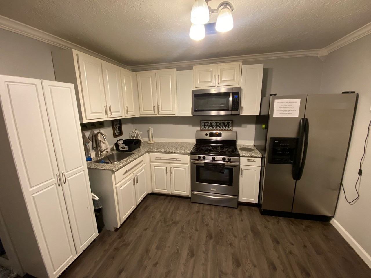 11807 Cedarcliff Dr - Photo 4 of 13