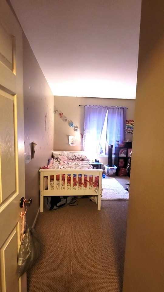 2295 Windsor Ln - Photo 5 of 10
