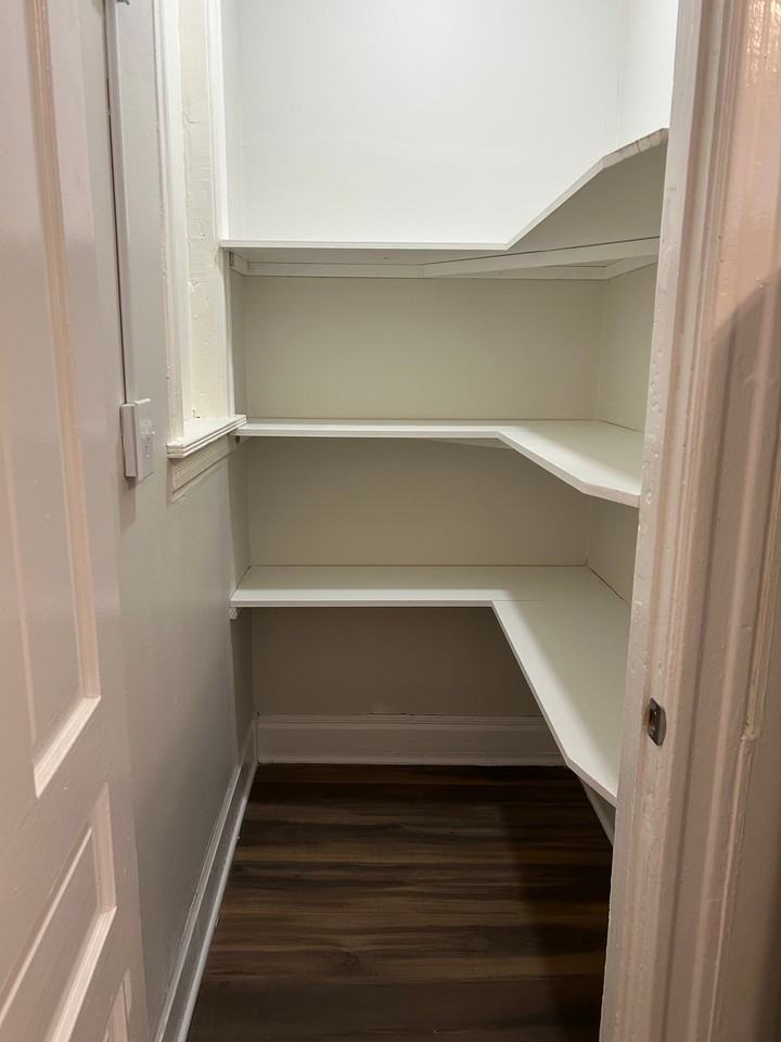2242 S Central Park Ave #1 - Photo 5 of 18