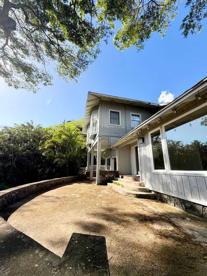 2454 Sonoma St - Photo 2 of 20