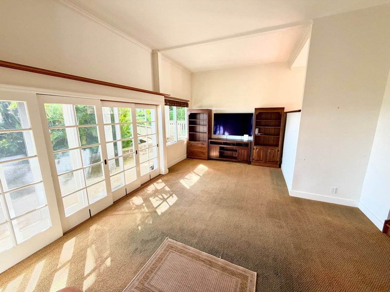 2454 Sonoma St - Photo 7 of 20