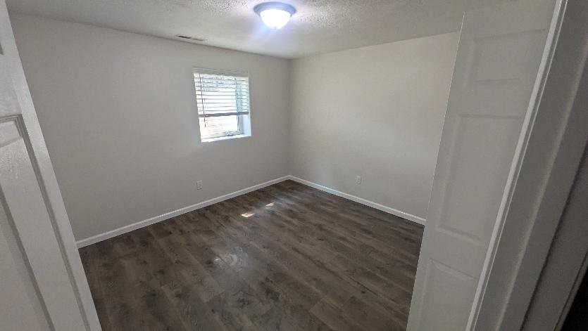 1612 4th Ave N - Photo 2 of 8