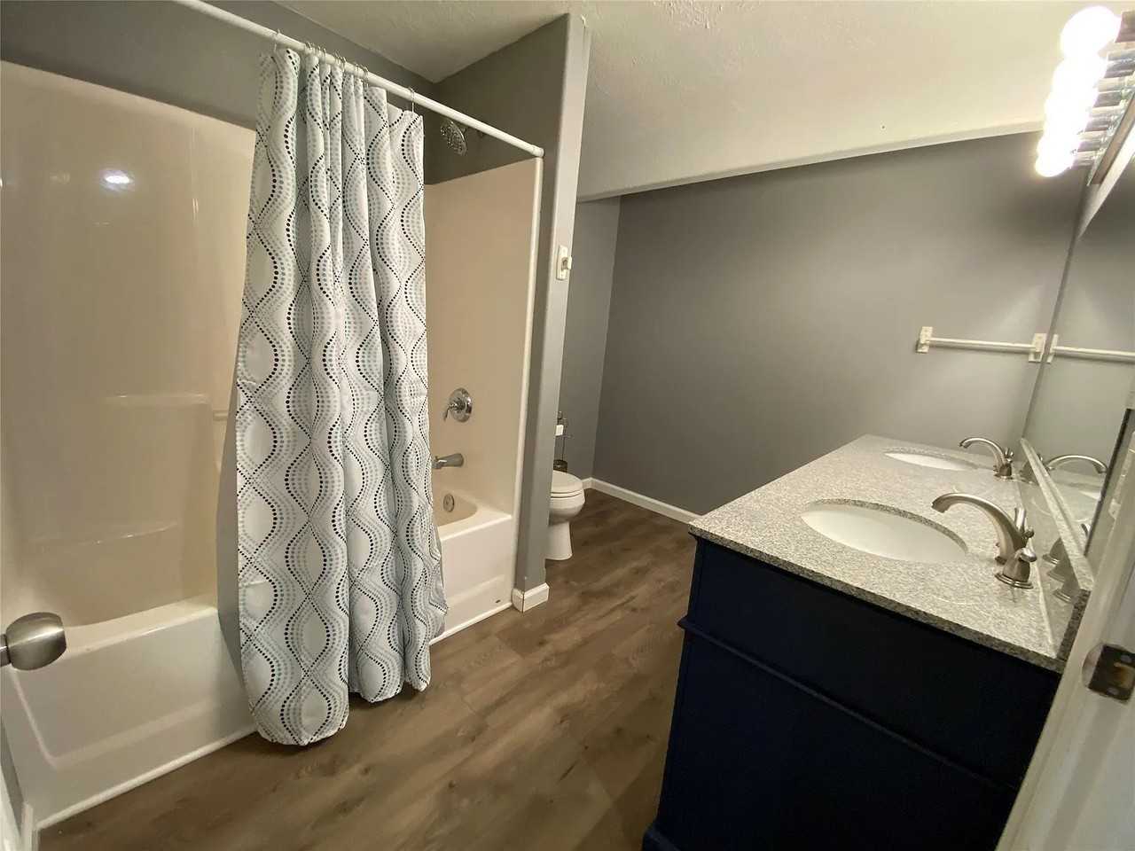 1612 4th Ave N - Photo 5 of 8