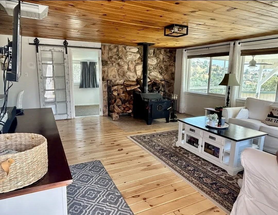 400 Mountain Shadow Rd - Photo 6 of 20