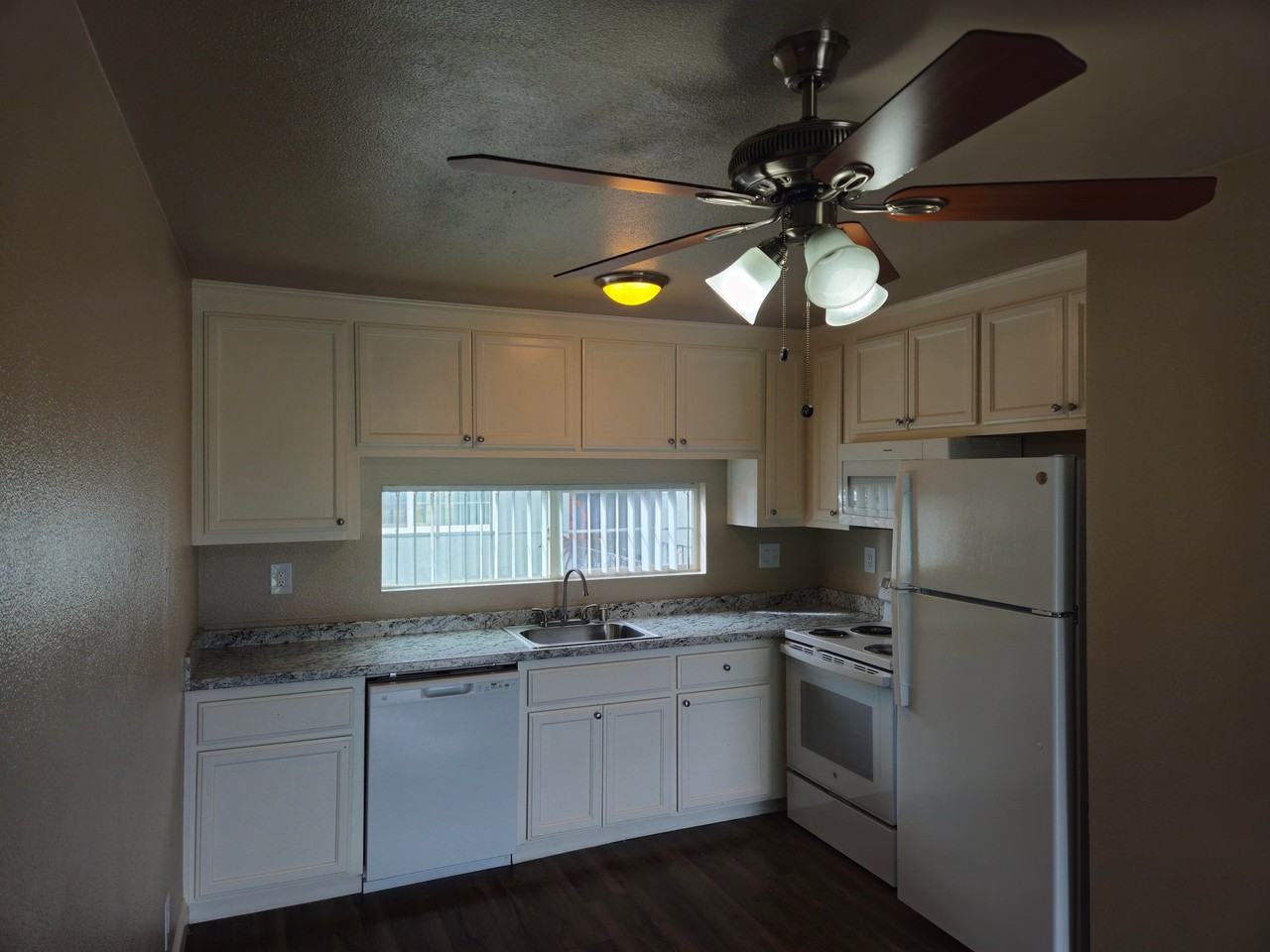 3819 East Ave #6 - Photo 6 of 9