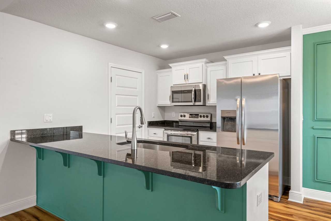 7097 Sonny Dr #18B - Photo 4 of 14