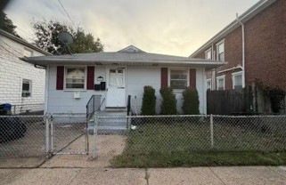 108 Thompson St #FRONT - Photo 1 of 1