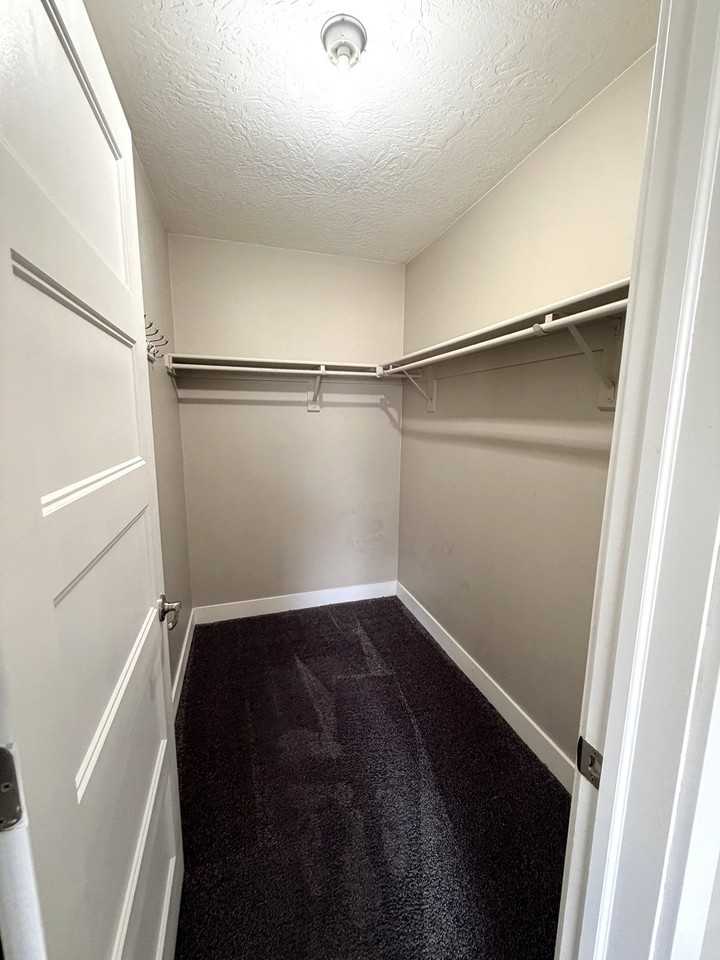 11859 S Preamble Rd - Photo 5 of 16