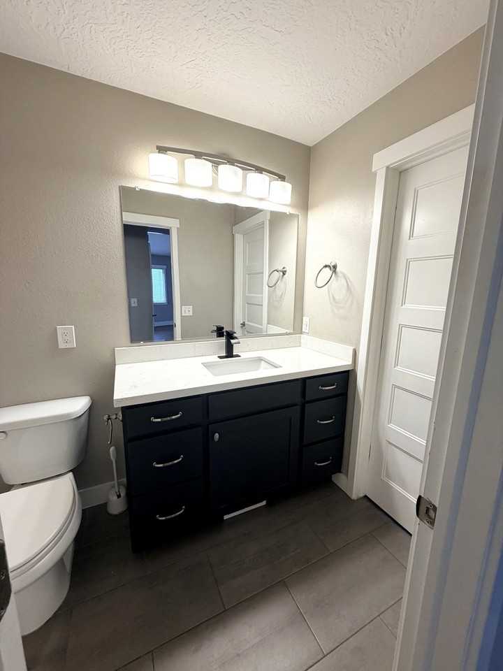 11859 S Preamble Rd - Photo 6 of 16