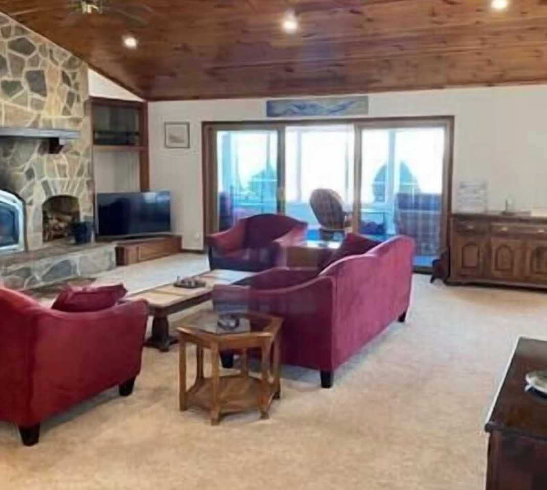 4582 Bach Ln - Photo 2 of 9