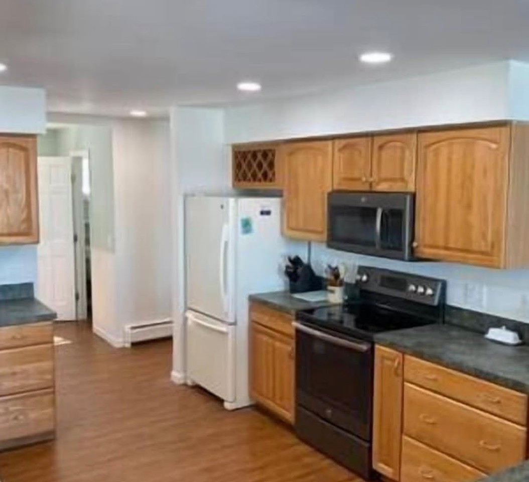 4582 Bach Ln - Photo 5 of 9