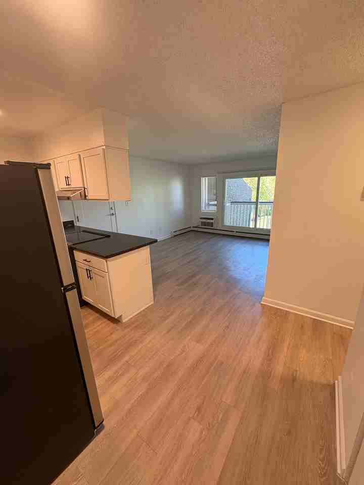933 E Moorhead Cir #1K - Photo 6 of 11