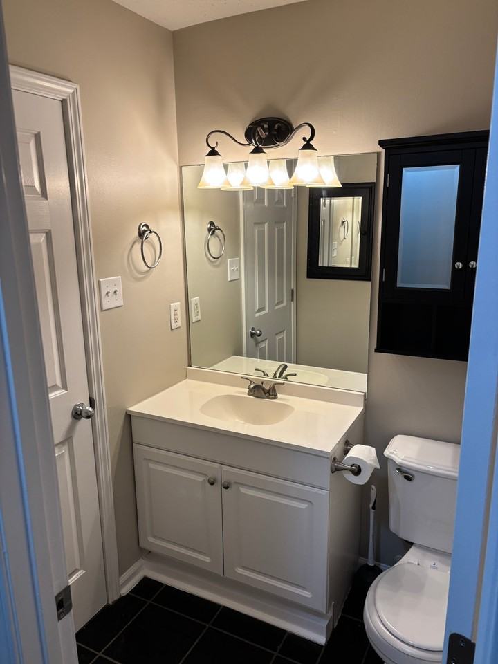 3476 Royal Wood Rd - Photo 6 of 15