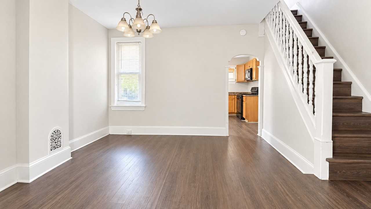 1307 N 51st St - Photo 5 of 10