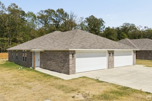 featured image of 1010 Lavender Rd #A